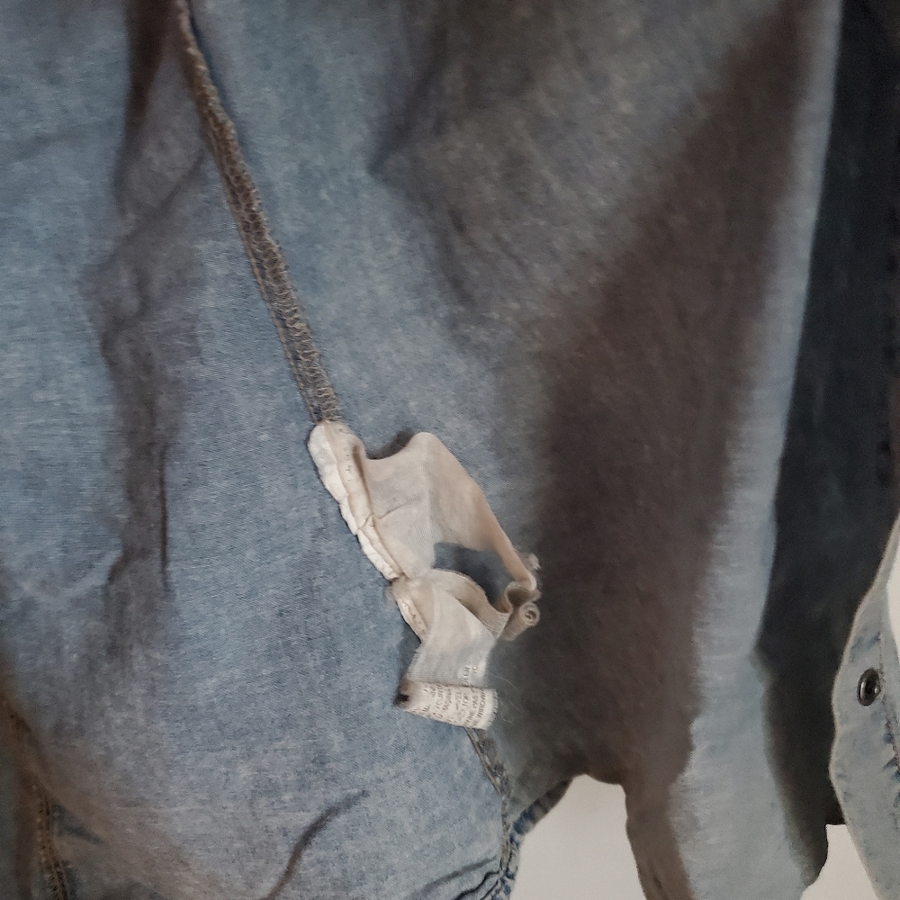 Denim sleevless jacket - Picture 7 of 8
